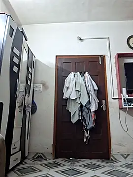 SIMIHOT online show from January 2026 01:36:01 PM