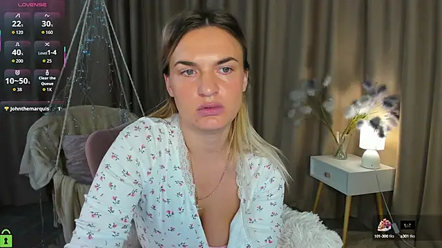 Marie Ellie online show from October 2025 01:55:02 AM