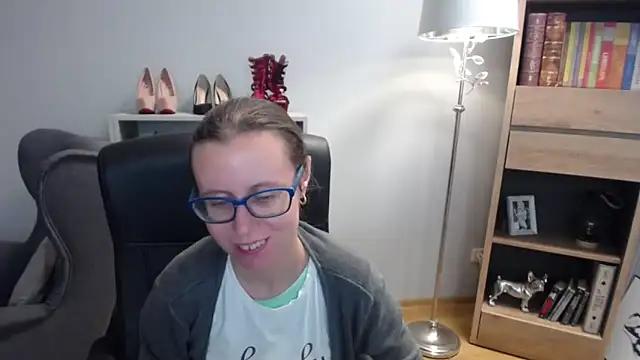 sweetxLizzy online show from September 2025 04:25:01 AM