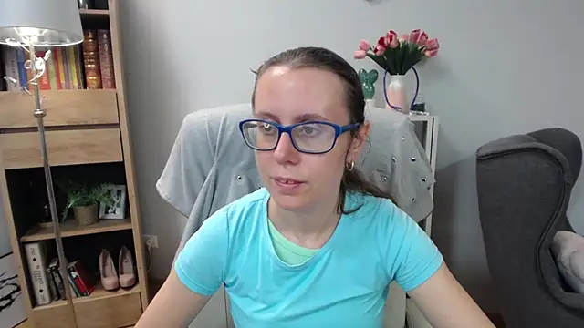 Snapshot of sweetxLizzy chatting on June 2026 04:24:01 AM sweetxLizzy online show from June 2026 04:24:01 AM