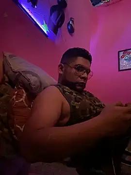 Snapshot of RandalHot chatting on October 2025 03:46:02 PM RandalHot online show from October 2025 03:46:02 PM