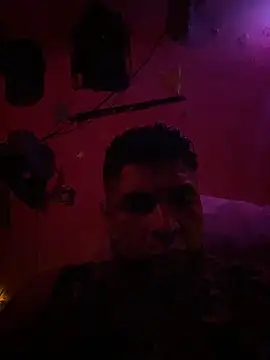 Snapshot of RandalHot chatting on October 2025 07:03:02 AM RandalHot online show from October 2025 07:03:02 AM