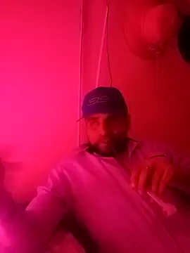 Snapshot of RandalHot chatting on November 2025 03:28:02 AM RandalHot online show from November 2025 03:28:02 AM