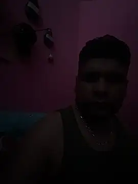 Snapshot of RandalHot chatting on December 2025 05:43:02 PM RandalHot online show from December 2025 05:43:02 PM