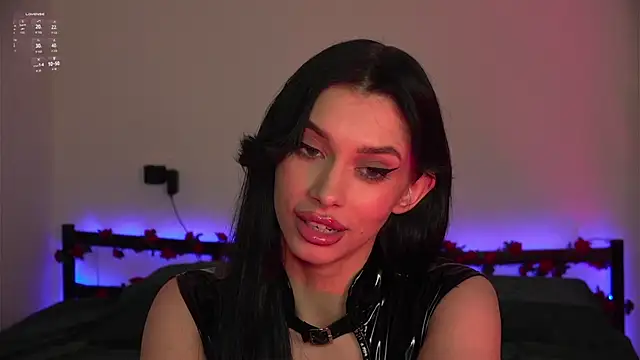 Snapshot of Olivia_Faye chatting on December 2025 06:03:02 PM Olivia Faye online show from December 2025 06:03:02 PM