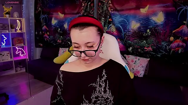 ClaraParks online show from March 2026 07:11:01 PM