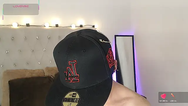 Dulcey  online show from January 2026 03:55:02 AM