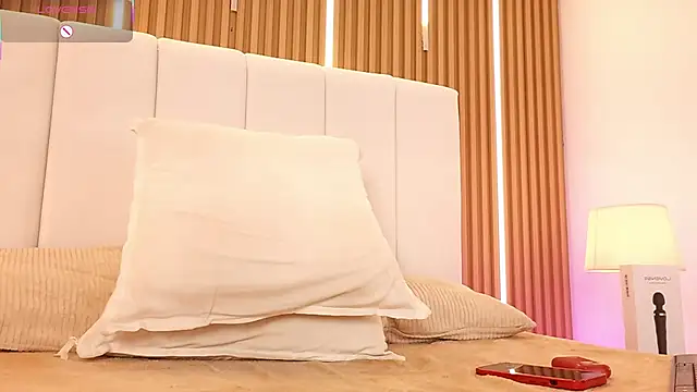 Dulcey  online show from April 2026 06:19:01 AM