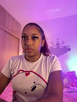  Zahara  online show from April 2026 12:24:02 AM