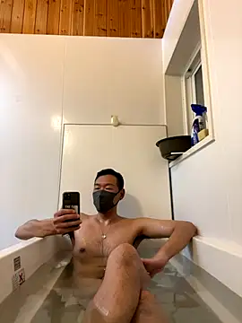 Snapshot of koukou322 chatting on December 2025 12:32:01 PM koukou322 online show from December 2025 12:32:01 PM