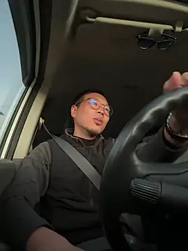 Snapshot of koukou322 chatting on December 2025 09:52:01 PM koukou322 online show from December 2025 09:52:01 PM