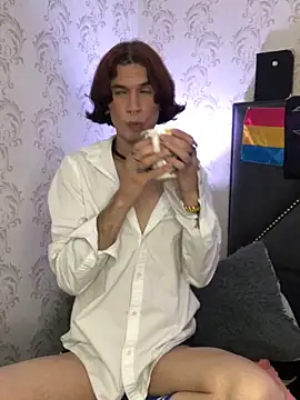 danny rios20 online show from October 2025 01:01:01 PM