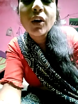 Snapshot of Cutreet chatting on September 2025 09:17:02 PM Cutreet online show from September 2025 09:17:02 PM