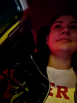 SaraViss20 online show from November 2025 07:47:01 PM