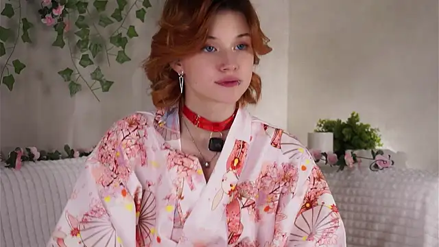 Snapshot of BlytheBenny chatting on November 2025 12:34:02 AM BlytheBenny online show from November 2025 12:34:02 AM