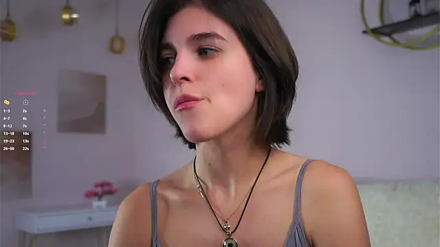 EleneButton online show from November 2025 01:15:01 AM