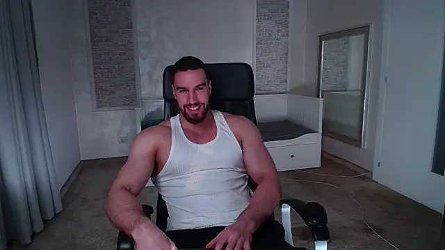 Snapshot of IvanHydee chatting on March 2026 05:46:01 AM IvanHydee online show from March 2026 05:46:01 AM