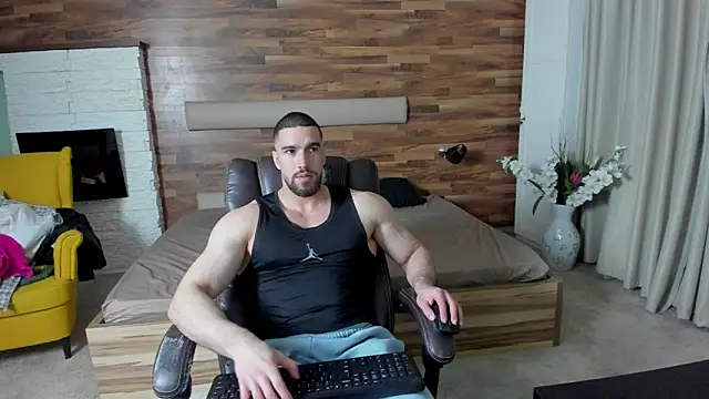 Snapshot of IvanHydee chatting on April 2026 04:33:02 AM IvanHydee online show from April 2026 04:33:02 AM