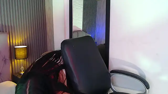 Snapshot of Bonnali_lune chatting on January 2026 03:56:02 AM Bonnali lune online show from January 2026 03:56:02 AM