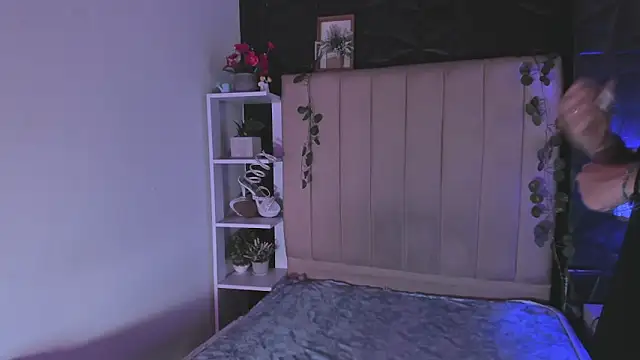 Snapshot of Bonnali_lune chatting on February 2026 07:40:01 PM Bonnali lune online show from February 2026 07:40:01 PM