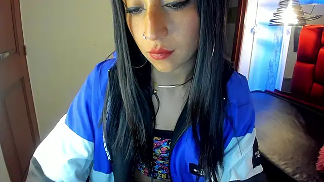 Snapshot of Sheilly_brown chatting on September 2025 04:28:02 PM Sheilly brown online show from September 2025 04:28:02 PM