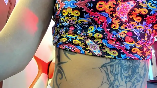 Snapshot of Sheilly_brown chatting on September 2025 06:09:01 PM Sheilly brown online show from September 2025 06:09:01 PM