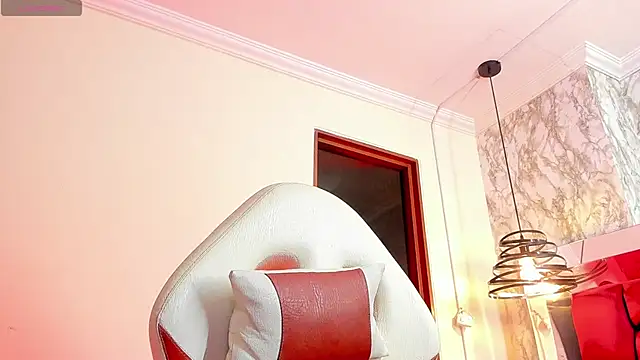 Snapshot of Sheilly_brown chatting on November 2025 07:56:01 PM Sheilly brown online show from November 2025 07:56:01 PM