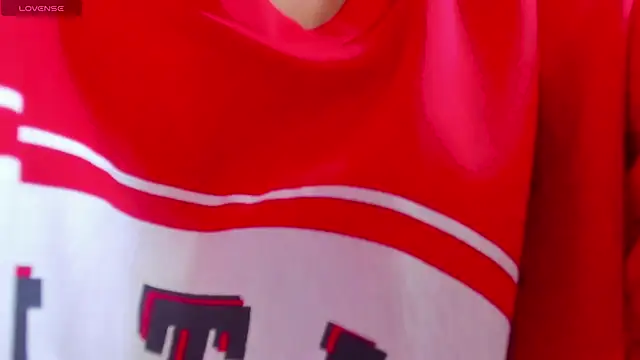 Snapshot of Sheilly_brown chatting on November 2025 07:27:01 PM Sheilly brown online show from November 2025 07:27:01 PM