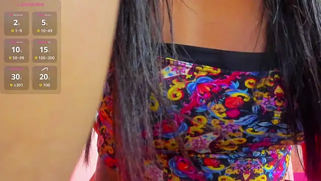 Snapshot of Sheilly_brown chatting on November 2025 06:34:01 PM Sheilly brown online show from November 2025 06:34:01 PM