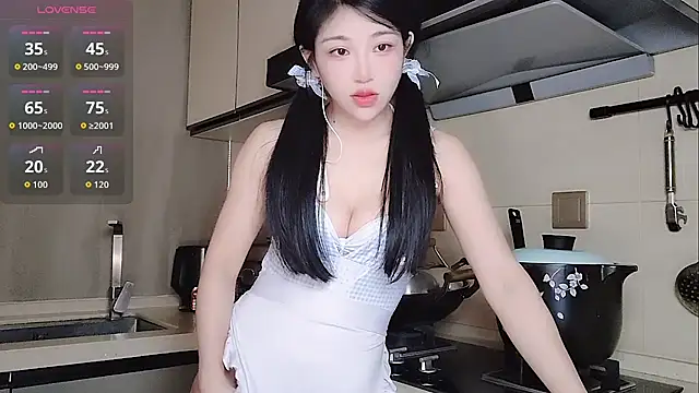 Coco--01 online show from September 2025 11:51:01 PM