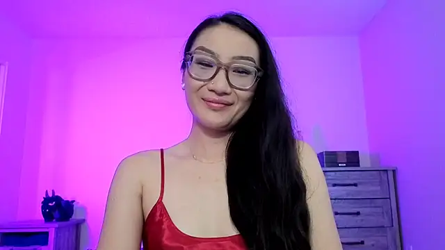 Snapshot of Aliciaz3 chatting on September 2025 04:07:01 PM Aliciaz3 online show from September 2025 04:07:01 PM