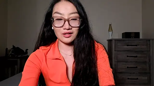 Snapshot of Aliciaz3 chatting on November 2025 03:49:02 AM Aliciaz3 online show from November 2025 03:49:02 AM