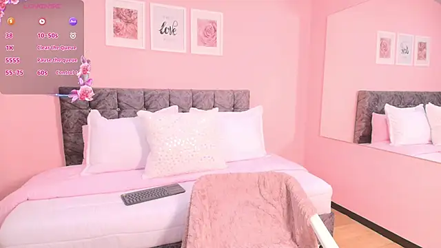 Snapshot of maddie_beauty chatting on September 2025 08:34:02 PM maddie beauty online show from September 2025 08:34:02 PM