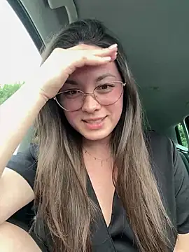 liloush   online show from April 2026 04:48:02 PM