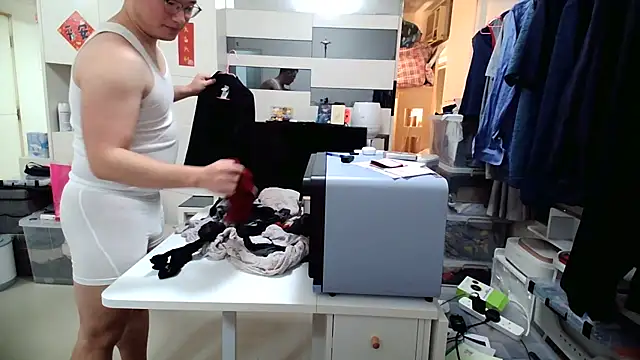 Snapshot of kk1m13 chatting on March 2026 10:39:01 AM kk1m13 online show from March 2026 10:39:01 AM