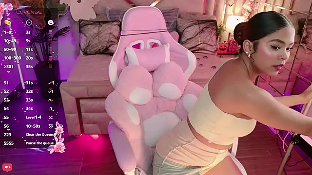 eimy 2 online show from October 2025 04:46:02 AM