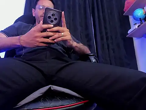 Findom Master  online show from February 2026 10:09:01 PM