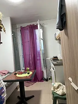 sexentrevoisin online show from March 2026 05:43:01 PM