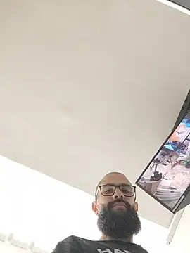 Snapshot of FranccoJ chatting on January 2026 08:23:01 PM FranccoJ online show from January 2026 08:23:01 PM