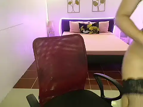 Snapshot of PUSSYCOCK_DOLL chatting on November 2025 11:03:01 PM PUSSYCOCK DOLL online show from November 2025 11:03:01 PM