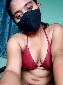 shrutee12 online show from May 2026 04:04:02 PM