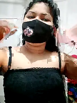 Snapshot of Nusrat-N chatting on November 2025 01:37:01 AM Nusrat-N online show from November 2025 01:37:01 AM