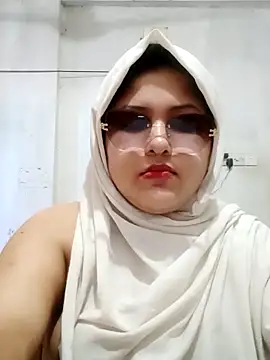Nusrat-N online show from May 2026 03:23:01 AM