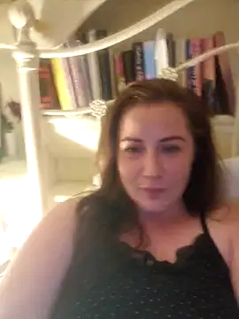 RosieMilff online show from September 2025 07:48:02 PM