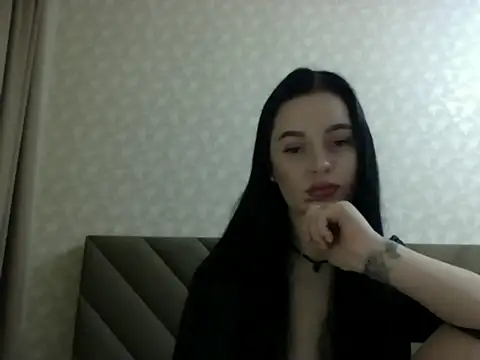 Snapshot of Lulii24 chatting on November 2025 02:50:02 AM Lulii24 online show from November 2025 02:50:02 AM
