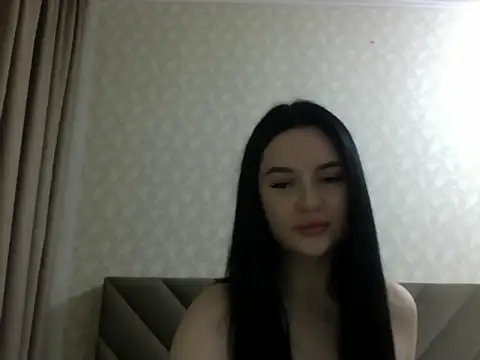 Snapshot of Lulii24 chatting on March 2026 03:21:01 AM Lulii24 online show from March 2026 03:21:01 AM