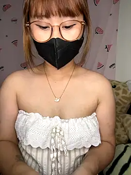 Snapshot of Meowyeuk6 chatting on November 2025 06:50:01 PM Meowyeuk6 online show from November 2025 06:50:01 PM