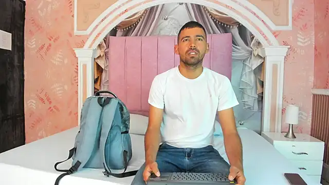 Snapshot of magnus_serket chatting on January 2026 11:45:02 AM magnus serket online show from January 2026 11:45:02 AM