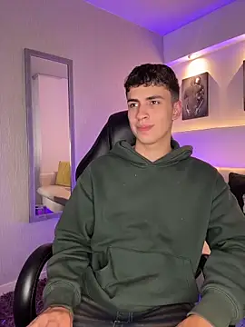 AdrianRinaldi online show from April 2026 08:02:02 PM