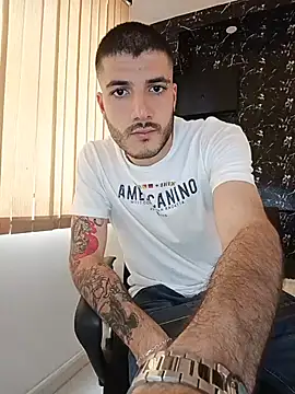 Rafael Mendezz online show from July 2026 07:29:02 PM